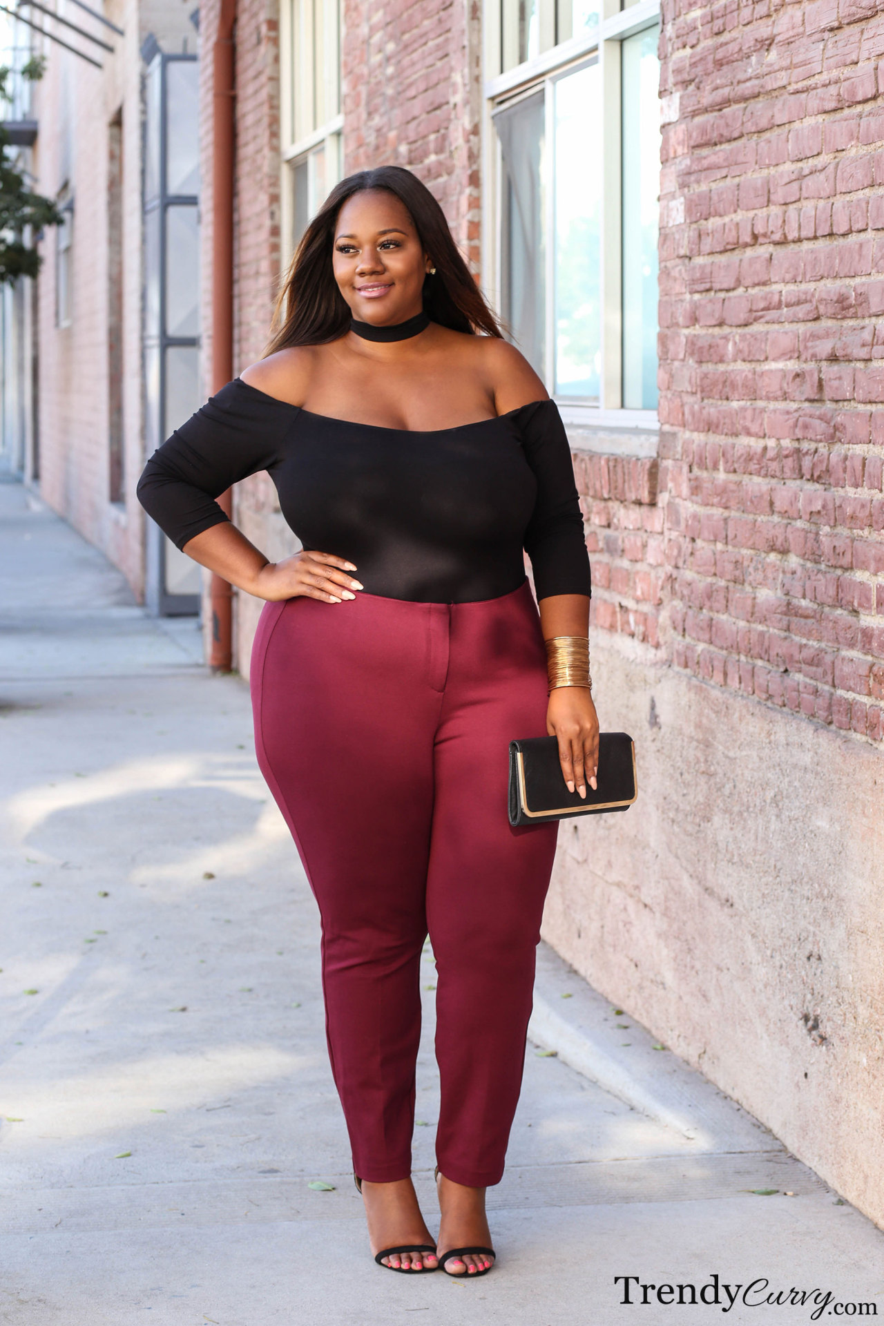 trendycurvy:  Cabernet Outfit details on TrendyCurvy.com Photographer: Steve Suavemente