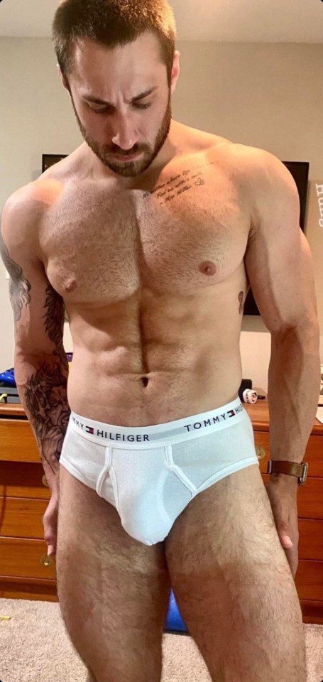 dudesinwhitebrief: