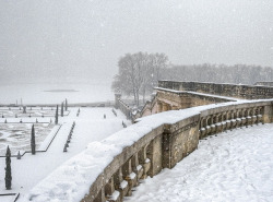 snow4ngel:  Parterre de l’orangerie by Ganymede - 3000k views Thks! on Flickr. 