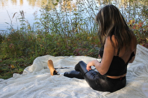 My girlfriend, who is a double below knee amputee since 13 years &hellip;..