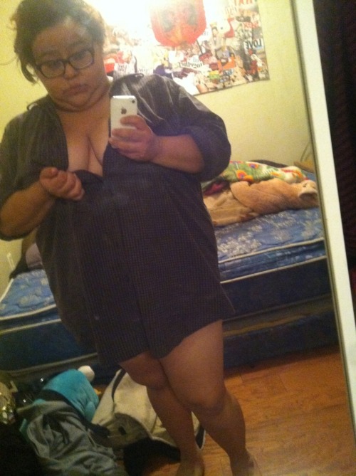 dearloly:  Merp I’m sleeping in my favorite shirt tonight. :^• 