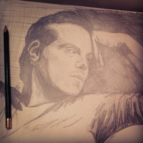 Sketching Andrew Scott! (Well, attempting to) 