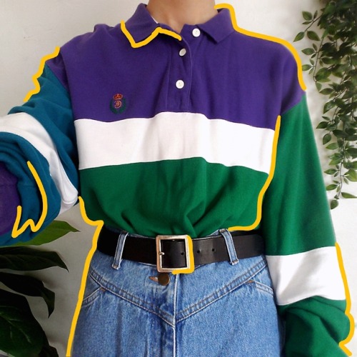 celestialyouth: sweater weather 4evr ;)