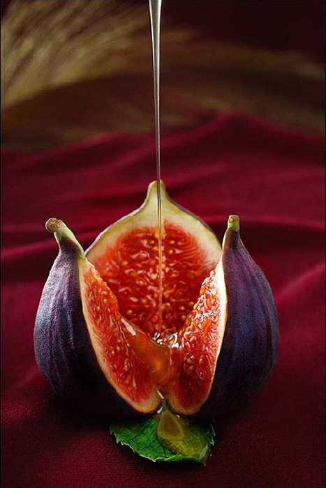 sab-io:  Ah dolci fichi li adoro  FOTO SUBLIMINALE !!!!