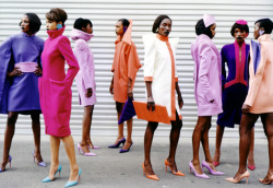 Caucasianplantation:  Fashionable Clothes And High Heels For The Elegant Black Women