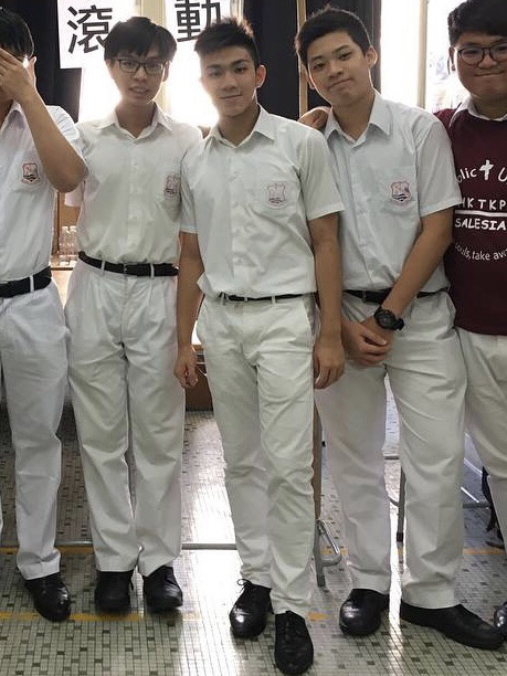 網友投稿 [運動型] 港鄧16歲籃球仔