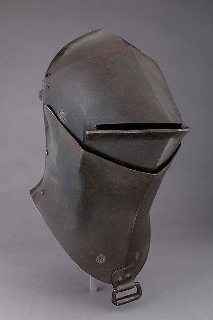 mindhost: From the tournament helm to the fencing mask Great-Bascinet, circa 1420 Visored Bascinet c