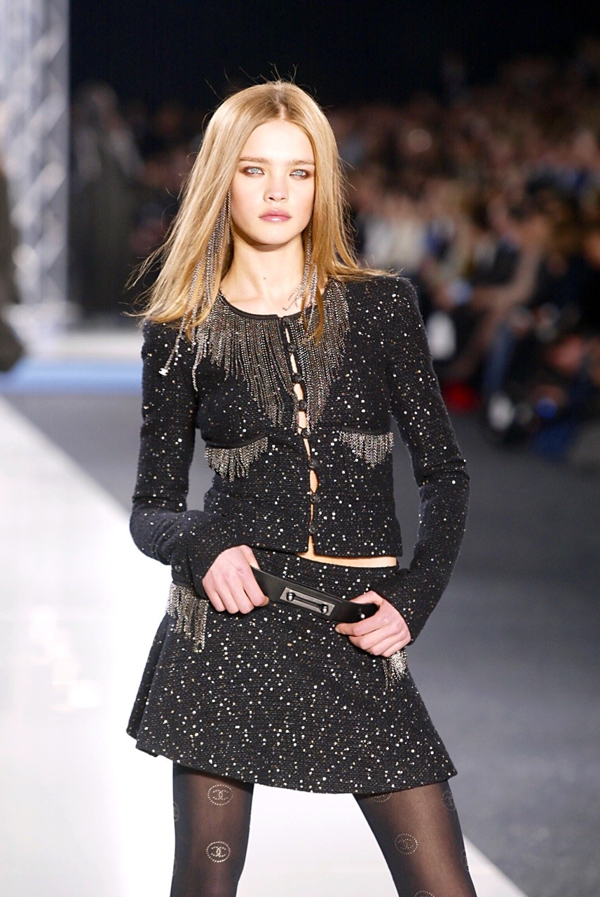 psychoplante:Natalia @ Chanel FW02
