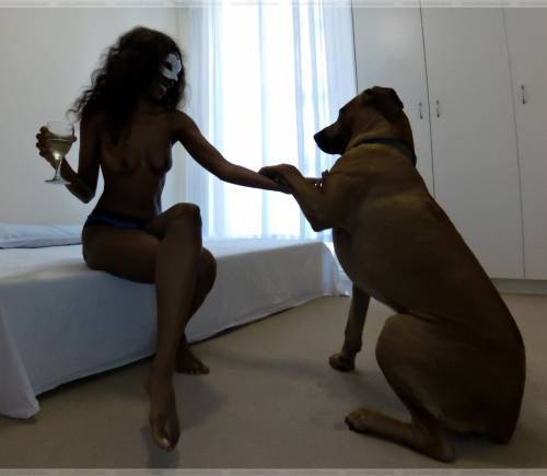 hellenepopodopolous:  Yes, darling. I’m having another white girl delivered for
