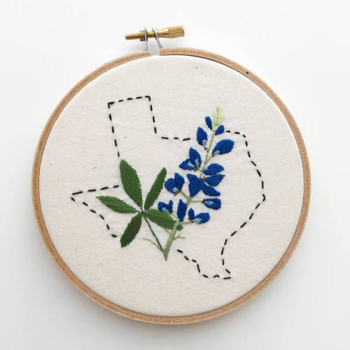 Texas Bluebonnet Embroidery Hoop //  NerdandBrawler