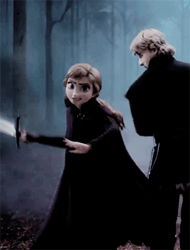 frozendelles: Prince Hans &amp; Princess Anna: sword parallels