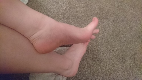 It’s been ages since the last time I posted photos of my precious feet