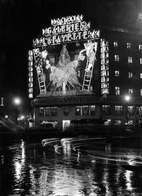 fuckyeahvintage-retro:  Paris at Christmastime, 1920s-70s (via) 