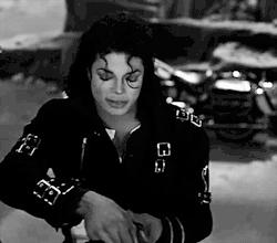 laurennnn-xxxx:  i need your autograph, right here. 