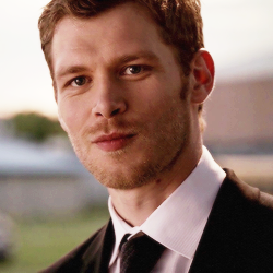 Klaus Mikaelson icon  Klaus the originals, Vampire diaries guys, Joseph  morgan