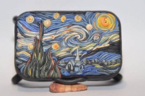 unicorn-meat-is-too-mainstream:  Curiously Awesome Altoid Tin Sculptures by Carolyn Ribstein 