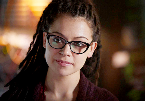 tatlmaslany: Cosima Niehaus &amp; Delphine Cormier in season 5 of Orphan Black