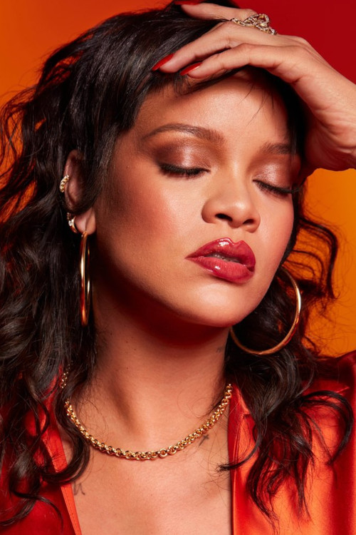 Rihanna for Fenty Beauty; Gloss Bomb Heat. (June 2021)