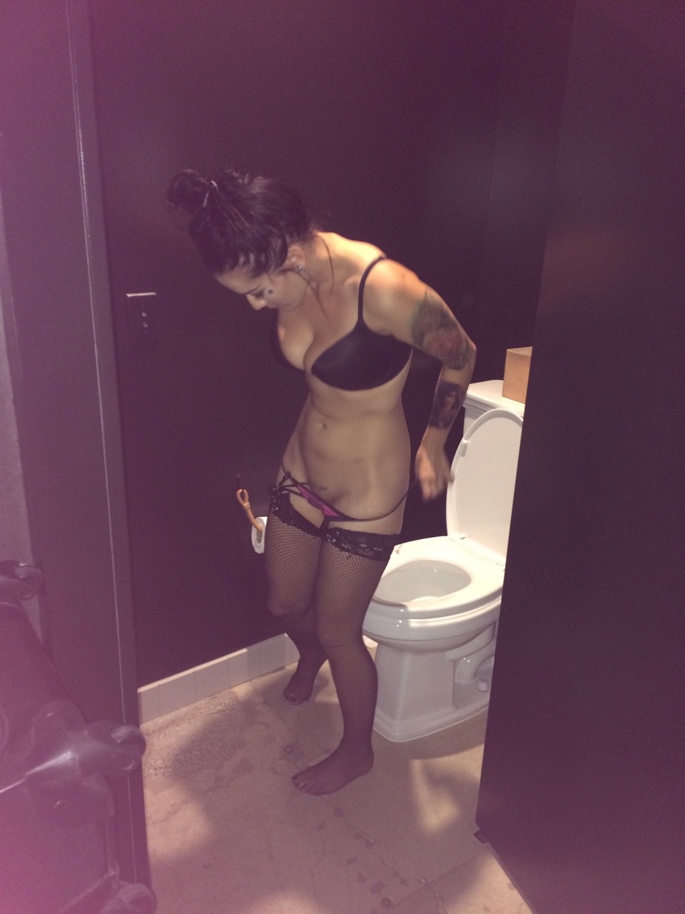 katrinajadefetishmodel:  18 hours of my life