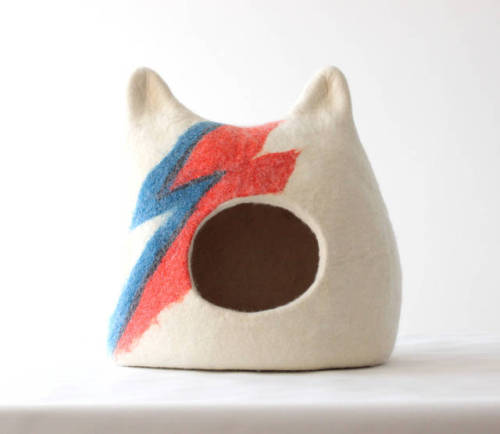 sosuperawesome:Wool Felted Cat Caves by Agne Audejiene on Etsy