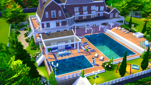 HAMPTONS INSPIRED BEACH HOUSE   She has 6 bedrooms but easily accommodates more sims! Guest house, w