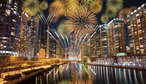 pictures-of-luxury:    Happy New Year from Chicago!  
