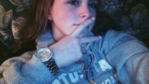drugsandfemales:  👽