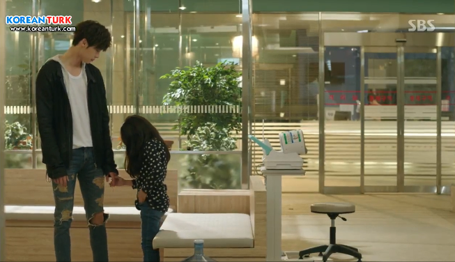 maagrezwashere:  heryolkore:çocuğun tüm servetindende mi pahalı -Doctor Stranger