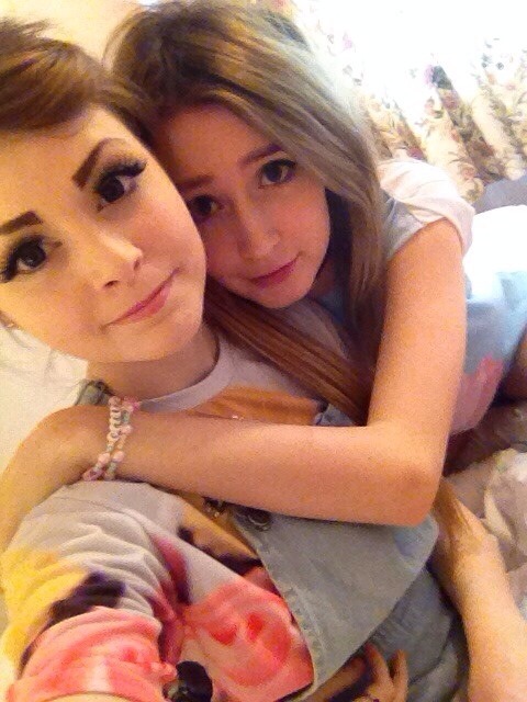 i-hate-the-beach:  Missing wasted—kitten 🎄 love you beautiful 🎄 hope you’re having a lovely Christmas 💖💖
