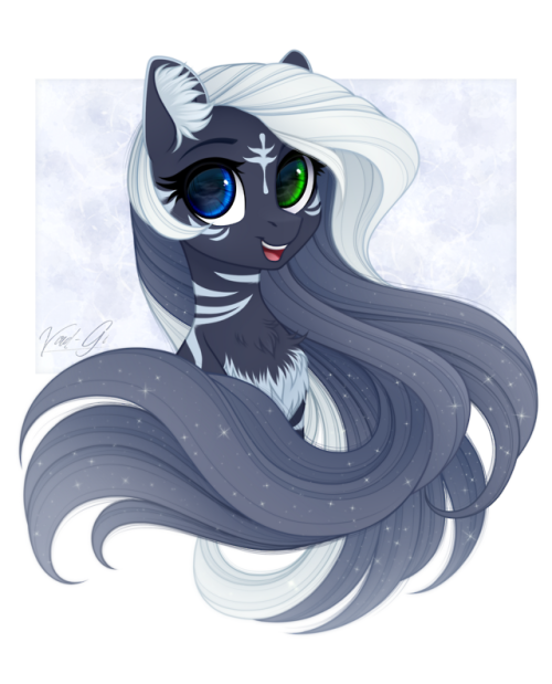 vird-gi:A smiley pone, a sparkley mane!For kind @nopostradio  :3Take a look at my Postcard Raffle!Commission Info - Patreon - Ko-Fi