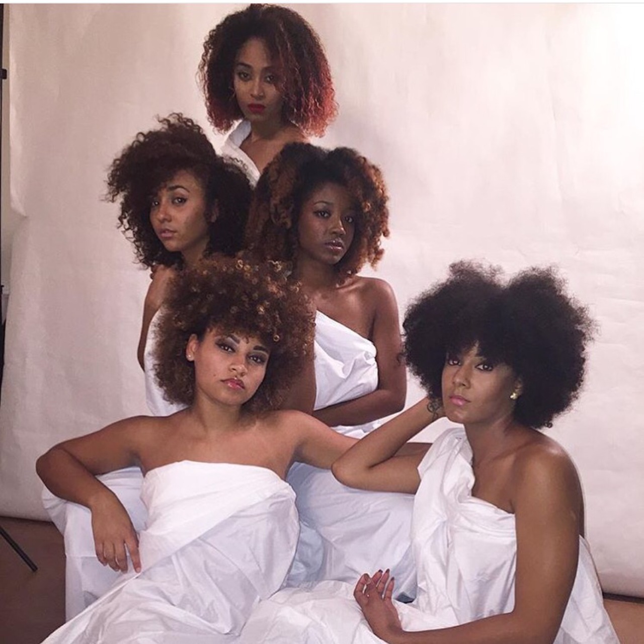 xobeebeexo:  Instagram: xxbeexx_   photographer: _wheretheproof 