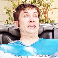 tobiesturner:  Favorite Videos: TRAPPED IN A HOT TUB (x) 