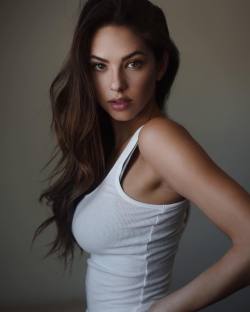 charliesdreams:Christen Harper