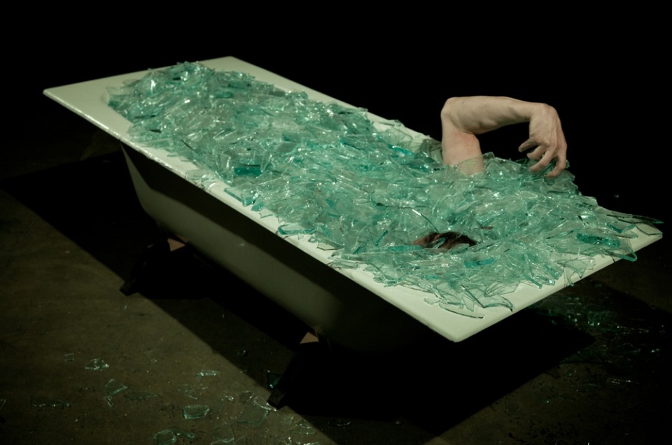 letargos:  Yann Marussich - Bain Brisé, 2010