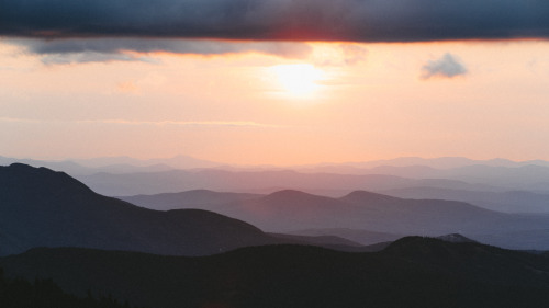 Overnight on top of Mount Pierce&hellip; witnessed the best sunset I’ve ever seen!