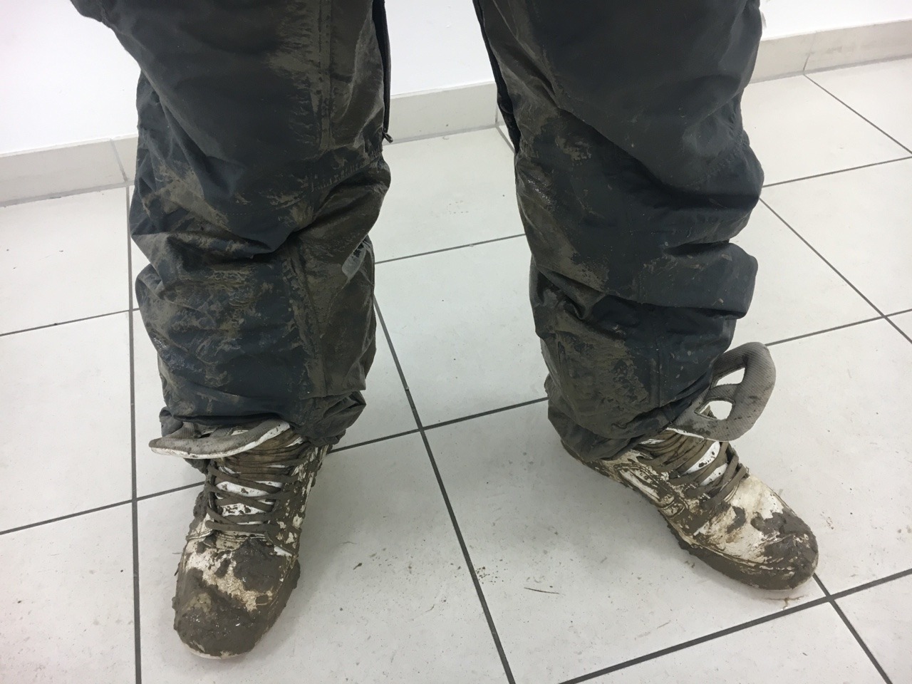 piss and mud in snowboard pants 2