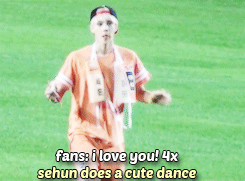 byunbaekku-deactivated20140611:   make me choose between: {requested by searching-for-the-galaxy}