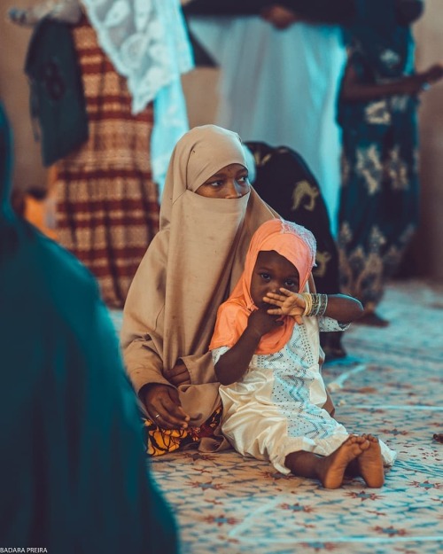 forafricans: Portraits taken in a mosque during Eid al-Fitr. Dakar, Senegal. ©Badara Preira