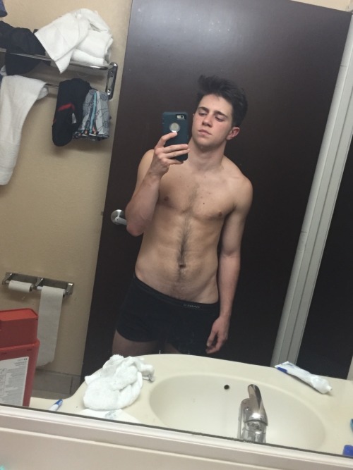 p1nho-grigi0:  hayden-lore-elle:  robichau-x:  Did tha 6 selfies thing since y'all requested more pics !!!!!! so here’s what my smelly self has been looking like the past month and I am now realizing most of these are some kinda after football practice