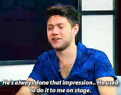 slowshands:Niall + the Mick Jagger’s impression that Harry used to do with him first.