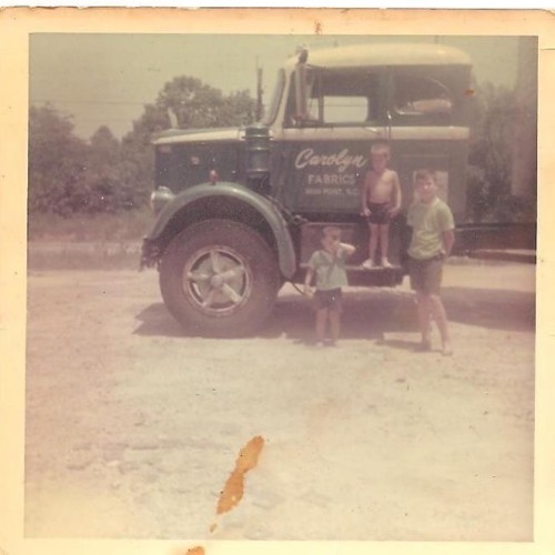 Family truckster throwbacks are the best!! #throwback #workingtruck #workingtrucks #history #vintage