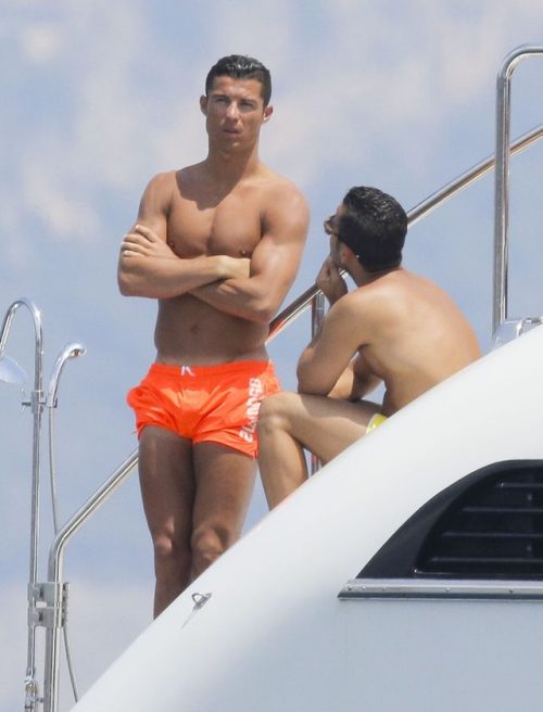 Sex hotfamousmen:  Cristiano Ronaldo and Jose pictures