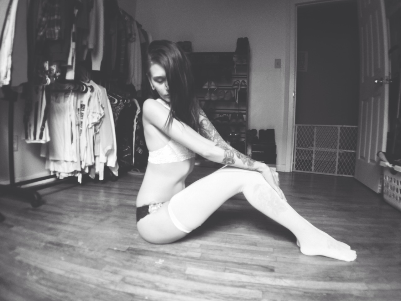 miisspots:  Happy thigh high Thursday!  I love your pics &lt;3