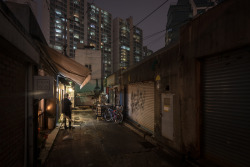 archatlas:  Mullae District Nights   Walking through the nights in Mullae district in Seoul, South Korea, Berlin-based photographer Christopher Domakis captured these haunting images of this well known as an urban art district. In between the many metal