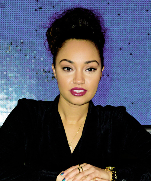 nelsonftjade-blog:Leigh at HMV 