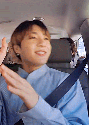 nochuie:having fun on carpool karaoke
