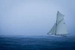 spiritofsailing:  Gaff Cutter â€œMoonbeam