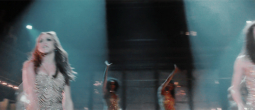 lunatician:Burlesque (2010) dir. Steve Antin