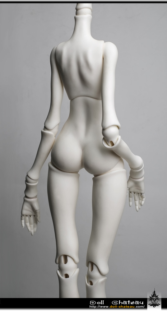 ineedtodietoday:  Doll Chateau Model 285Model 303