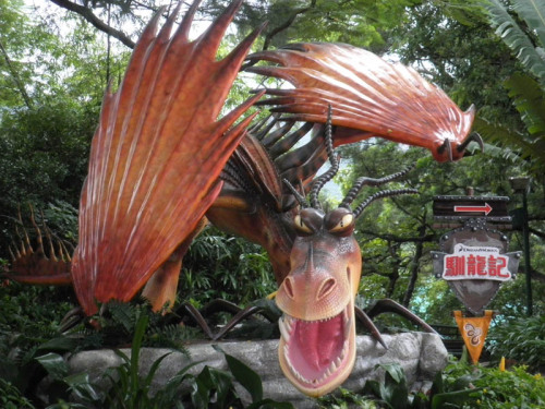 maye-art:Ocean Park (Hong Kong) “How To Train Your Dragon&ldquo; Attraction  …